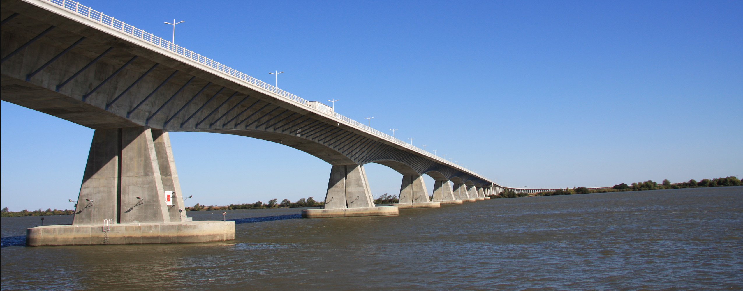 Pontes/Viadutos